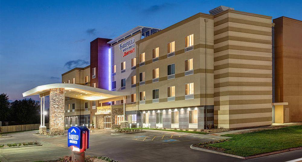 Fairfield Inn & Suites Riverside Corona/נורקו מראה חיצוני תמונה